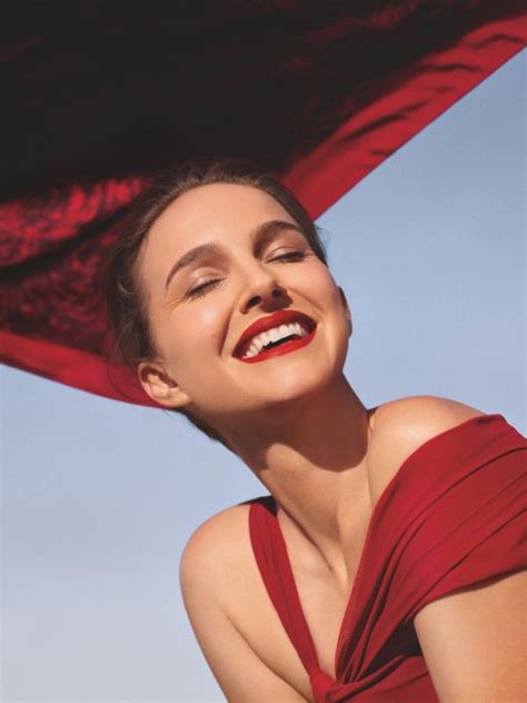 natalie portman dior rouge